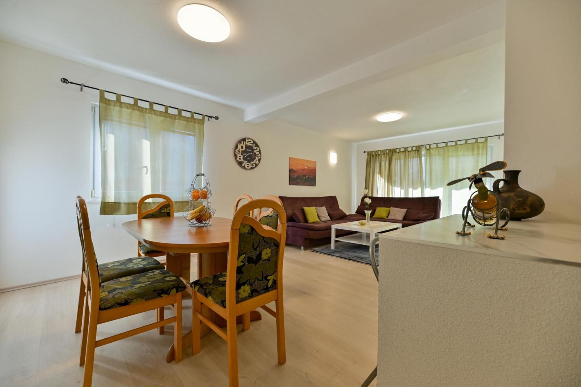 טרוגיר Apartman Misura מראה חיצוני תמונה